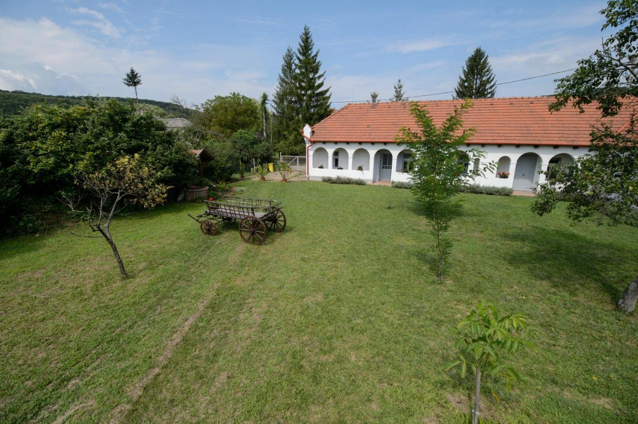 Bakta Haz Hotel Egerbakta Exterior foto
