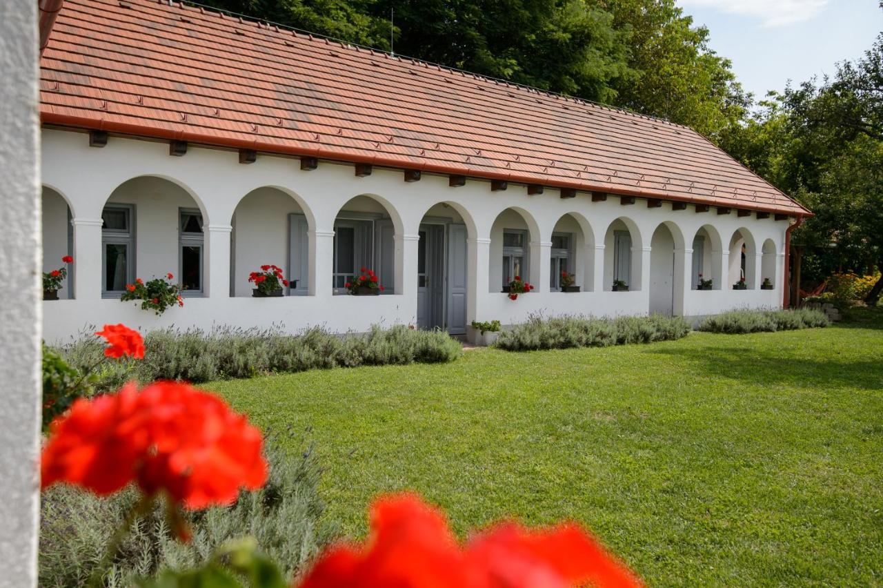 Bakta Haz Hotel Egerbakta Exterior foto