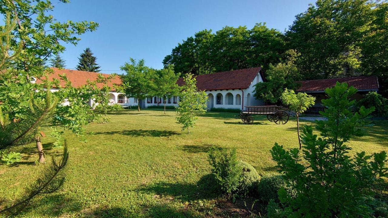 Bakta Haz Hotel Egerbakta Exterior foto