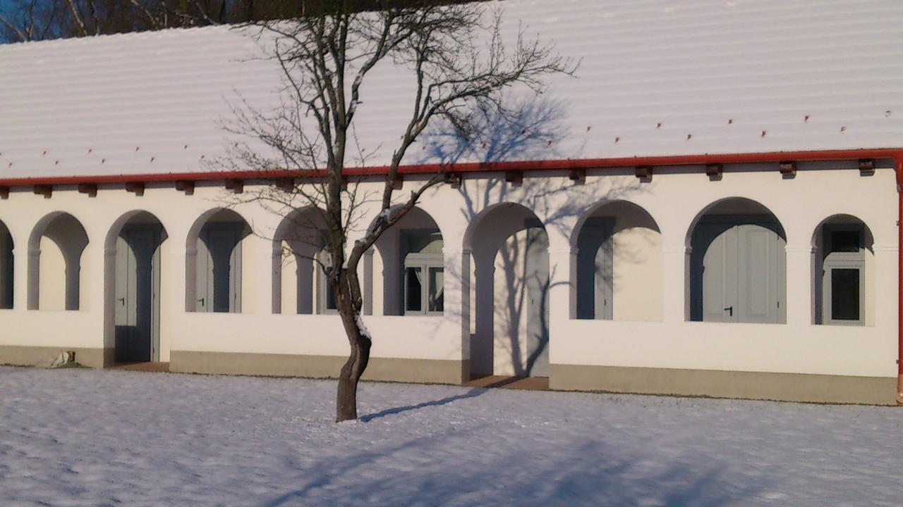 Bakta Haz Hotel Egerbakta Exterior foto